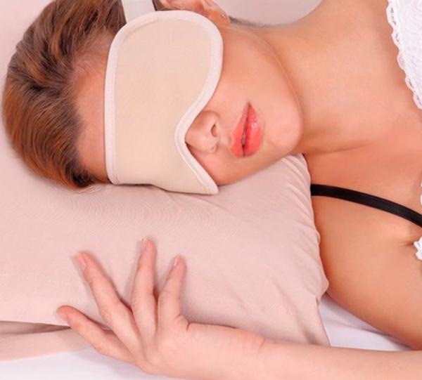 Antifaz regenerating eye contour Image