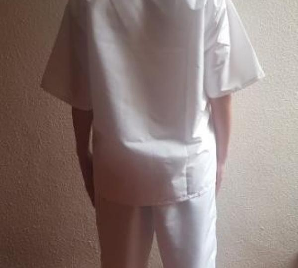 Two-piece bio-protection suit Image