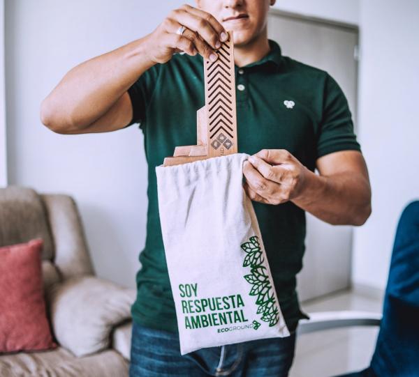 Acoustic Amplifier for Cell Phones AmpM01 Image