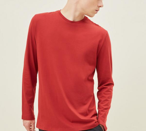 Classic Long-Sleeve T-shirt Image