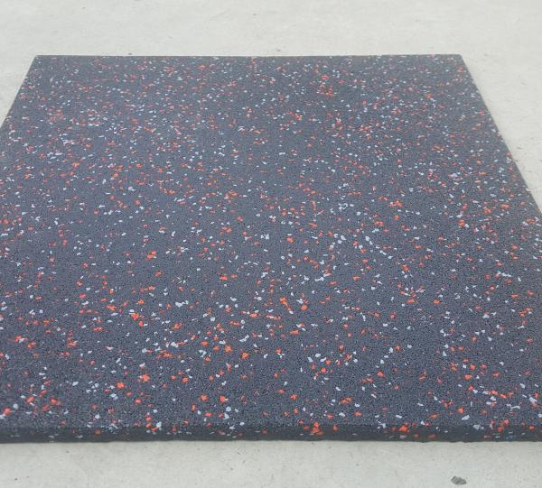 Modular tiles of different thicknesses and colors, made from rubber 100% from recycled tires (SBR) Image
