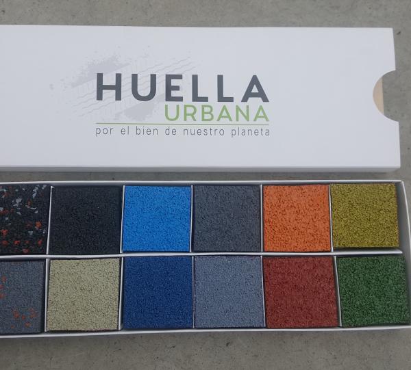 Modular tiles of different thicknesses and colors, made from rubber 100% from recycled tires (SBR) Image