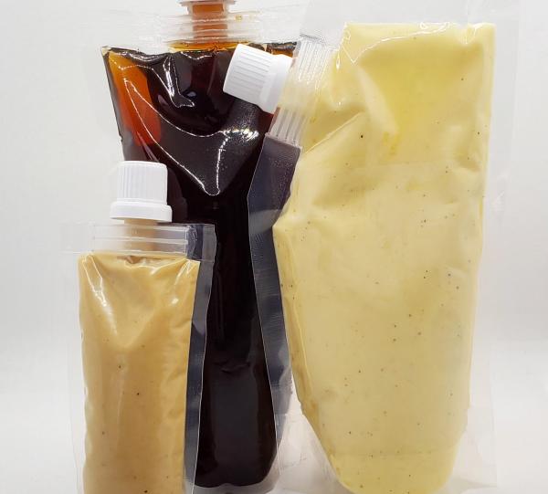 Packaging with valve Image