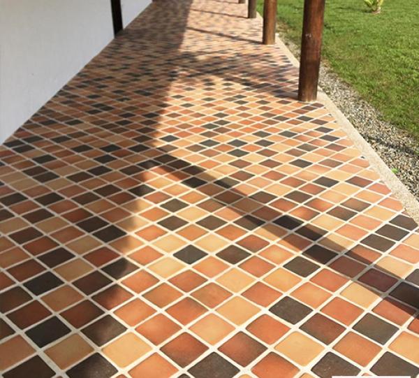 Clay floor tile cork exclusive line Image