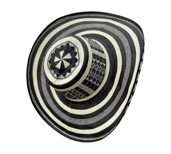 Traditional Hat 27 Fibers Image