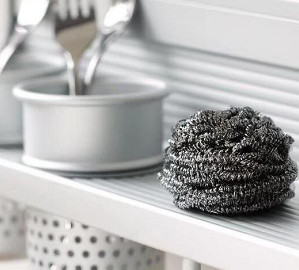 STAINLESS STEEL SCOURING PAD Image