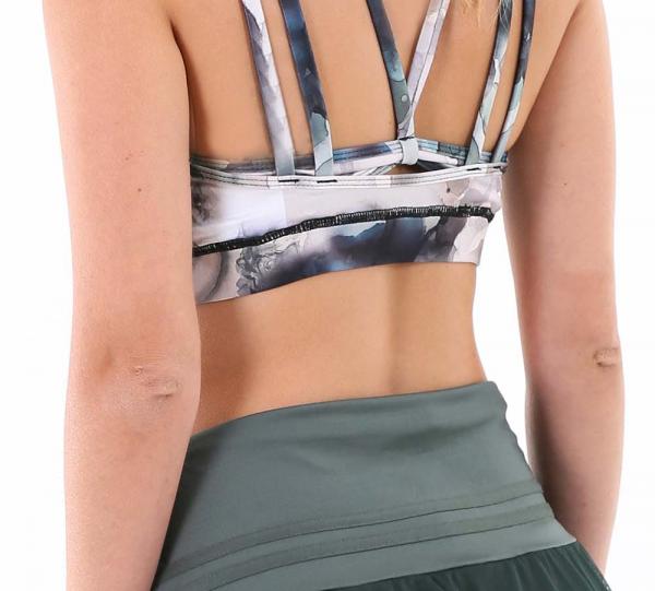 Women's sports top Image