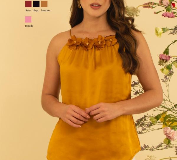 CLOTHING FOR LADIES Image