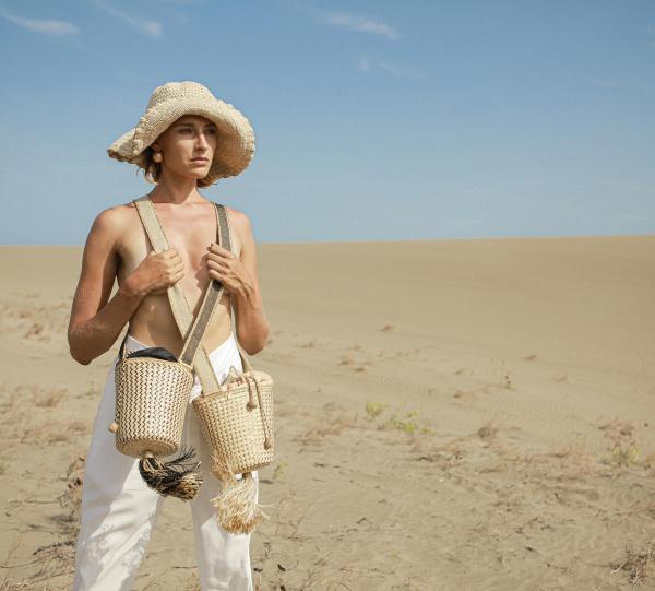 CANTORA BUCKET Image