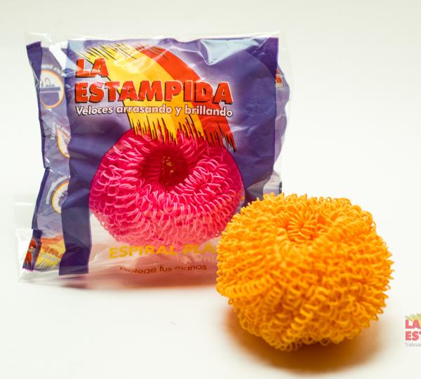PLASTIC SCOURERS