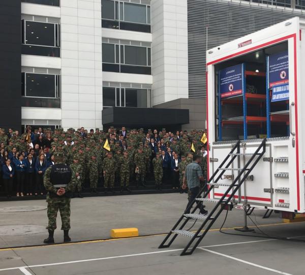 VR simulators - Army of Colombia Image