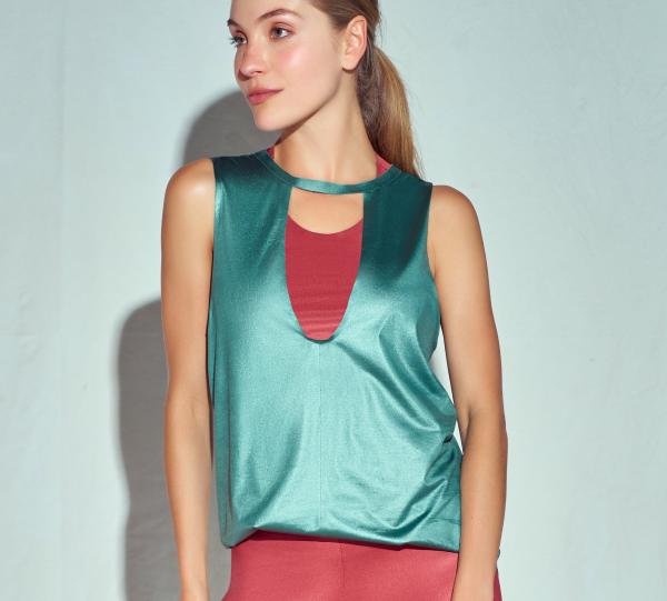 Baseline Turquoise Tank Image