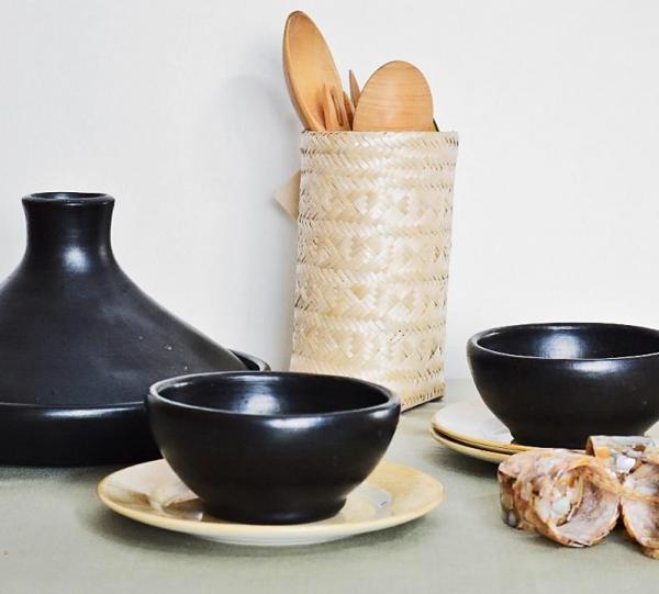 La Chamba clay tableware Image