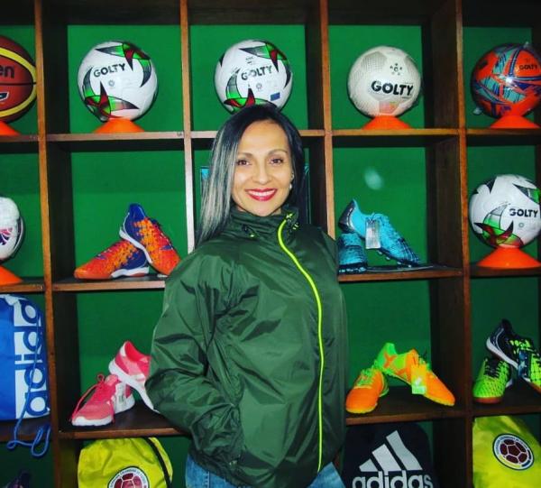 windbreaker jacket Image