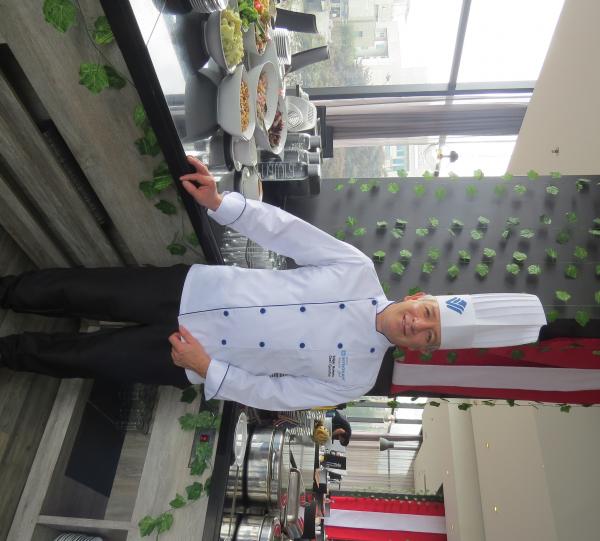 FILIPINAS Y DELANTALES PARA COCINA, STEWARDS Image