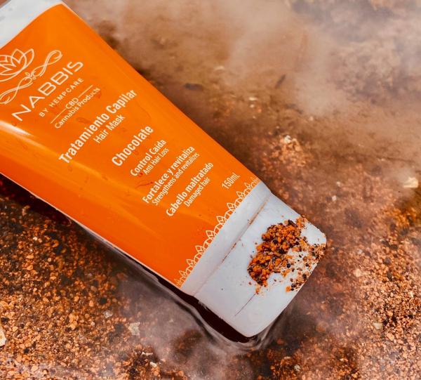 HAIR MASK WITH CBD - CHOCOLATE Image
