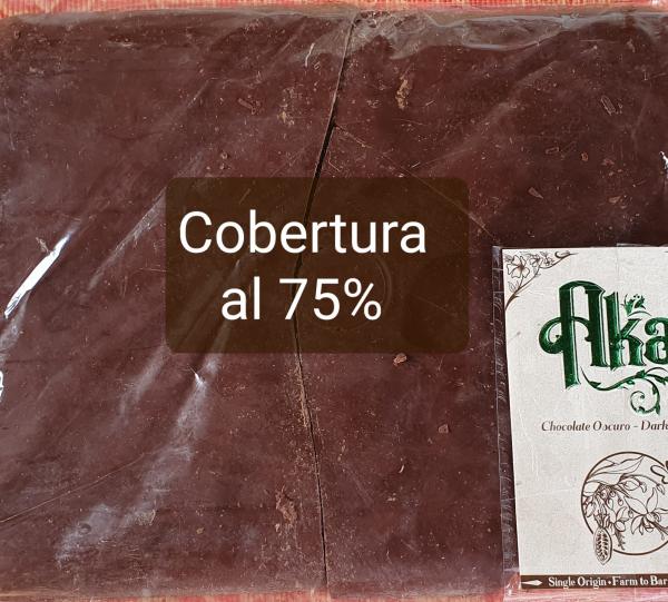 Dark chocolate Couverture 75% Image
