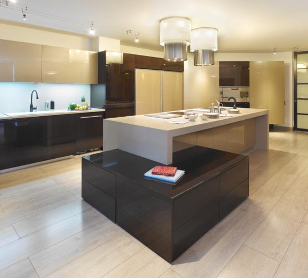 CUSTOM MADE KITECHENS! Image