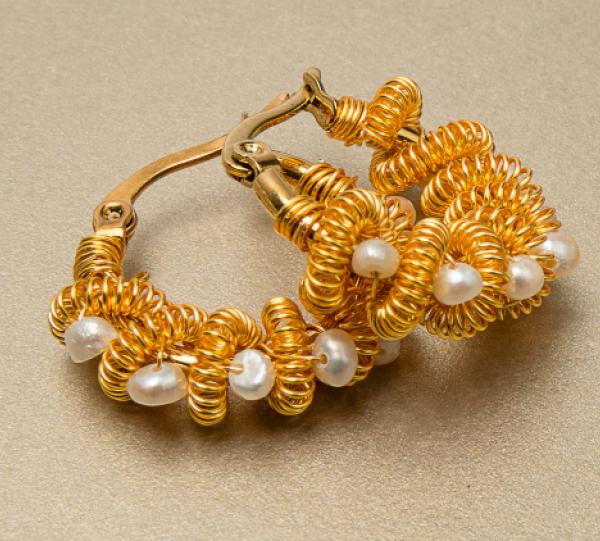 Big-earrings small Image