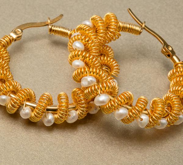 Big-earrings medium with natural pearls Image