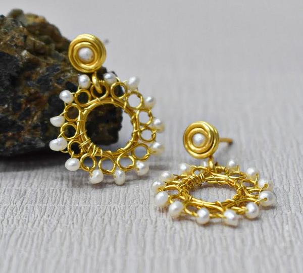 Flower Pearl Earrings Image