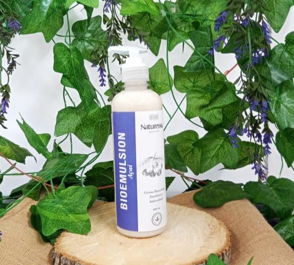 MOISTURIZING CREAM WITH BIOEMULSION ACAI Image