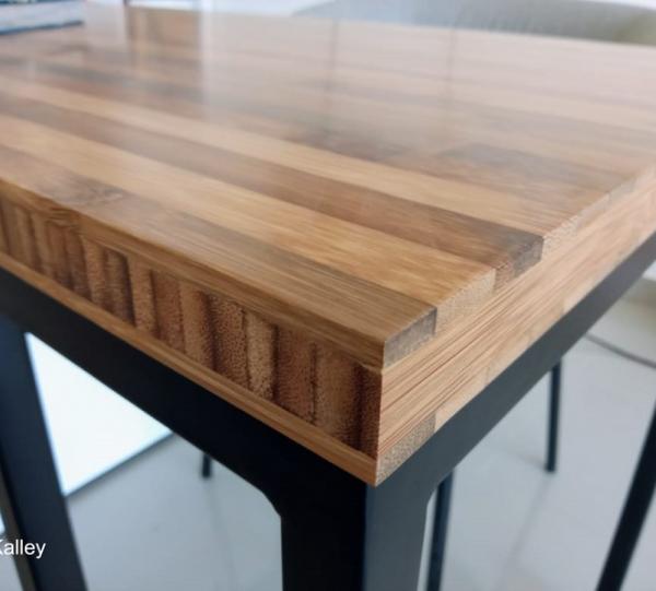 SURFACES IN SOLID BAMBU WOOD Image