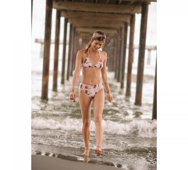 Wildlife Top + Bottom Image