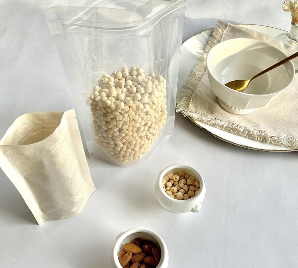 Packaging with zipper Image