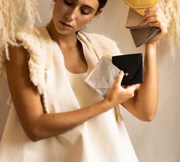 Mini Rhino Wallet Image