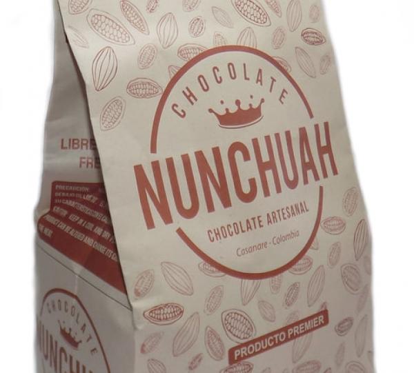 Table chocolate with sugar, 50% cacao mass. Image