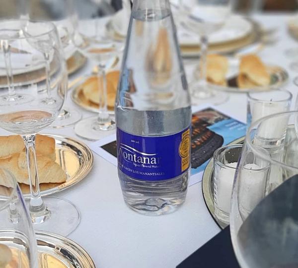 Hontanar Natural mineral water Image