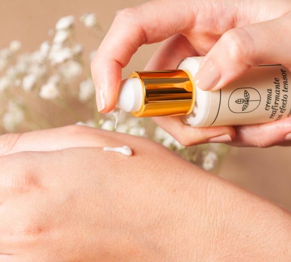 Reaffirming Cream with Tensing Effect Image