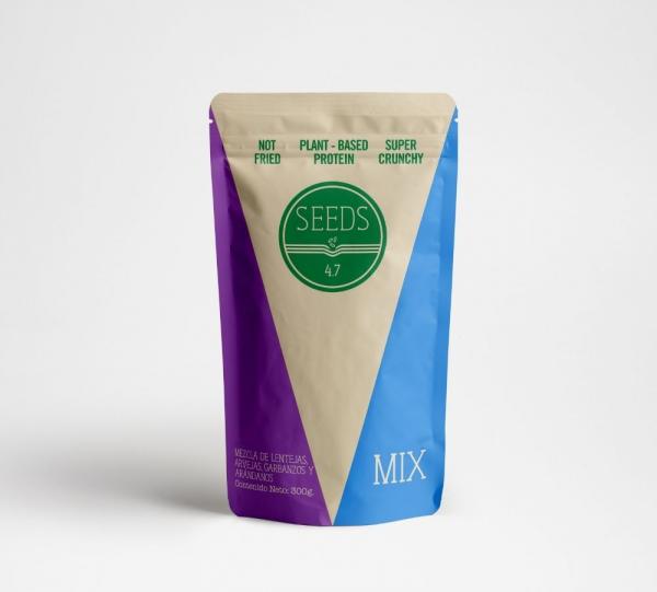 MIX WITH DRIED CRANBERRIES Image