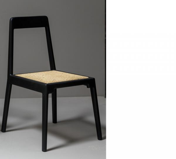 Origen Black Chair Image