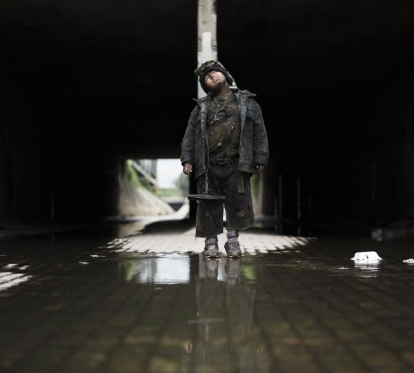 FEATURE FILM - MOLES Image