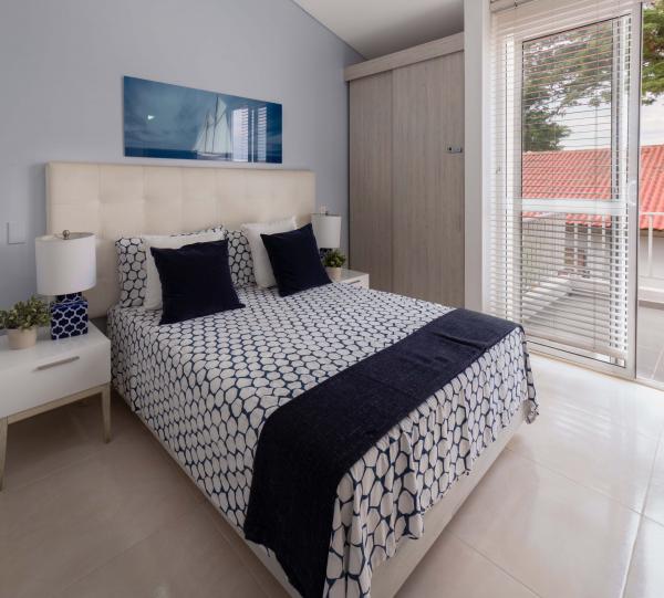 Castle sunflowers Image