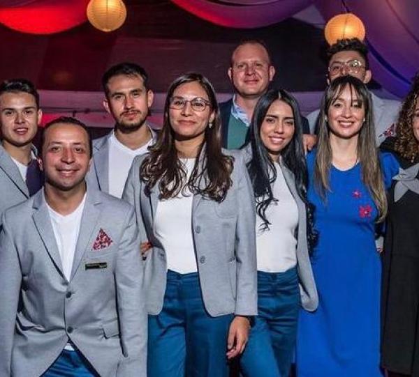 CORPORATE UNIFORMS Image